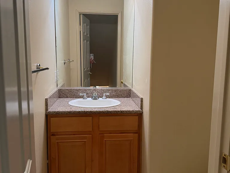 77 S Sierra Madre Blvd #10 — Photo 19