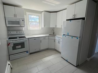 433 Sea St #4-A, Quincy, MA 02169