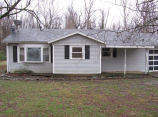 703 Cherry St, Central City, KY 42330