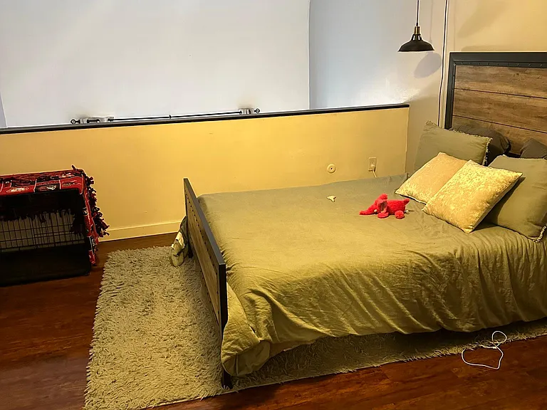 325 S Highland Ave — Photo 12