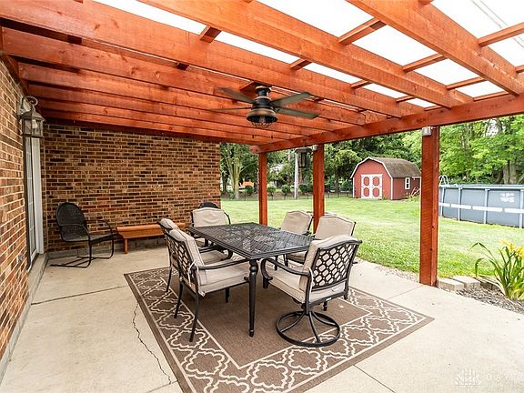 2nd image of 2 Seminole Ln
