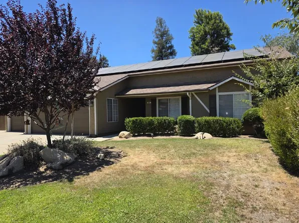 860 Burgan Ave, Clovis, CA 93611