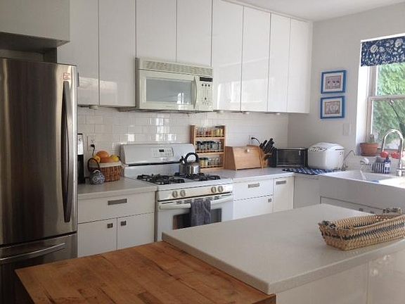 Sunny kitchen