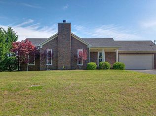 1108 Glenwood Dr, Columbia, TN 38401