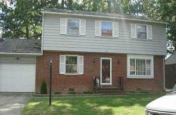 1st image of 911 Dogwood Dr