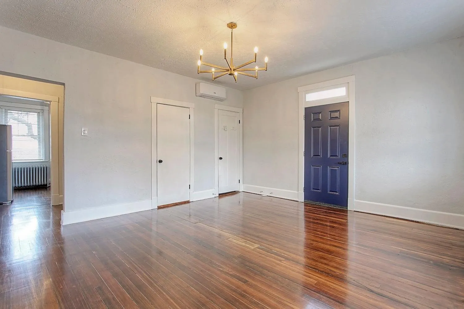 29 W McMillan St — Photo 4