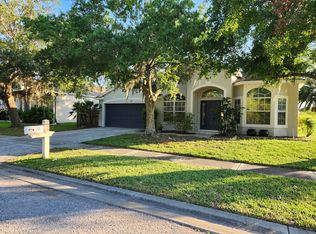 1731 Tangledvine Dr, Zephyrhills, FL 33543