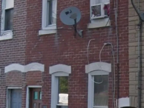 2113 Wakeling St, Philadelphia, PA 19124