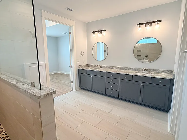 Beautiful spacious master bathroom