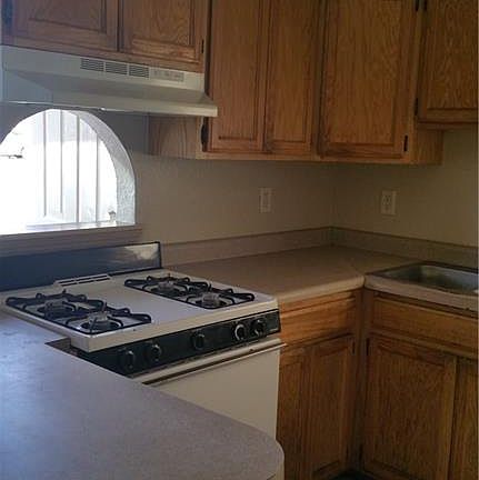 4th image of 10258 Valle Del Sol Dr