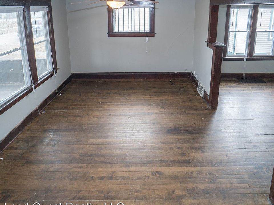 1st image of 6212 11th Ave