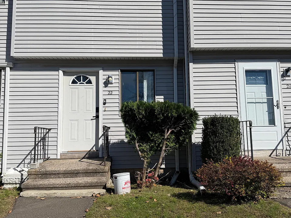 149 Canton St #22