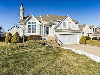 16234 W 157th Ter Olathe Ks 66062 Mls 2257963 Zillow