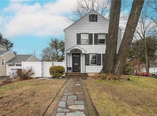 180 Forest Hill Rd, North Haven, CT 06473