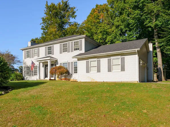 11158 Sugar Island Dr, Schoolcraft, MI 49087