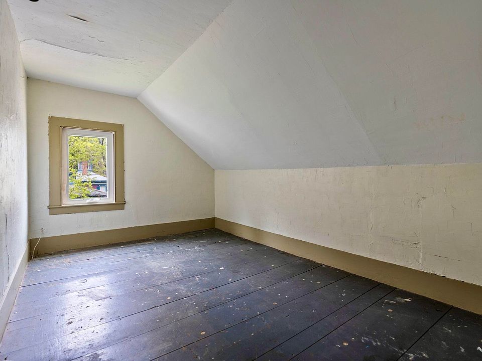 43rd image of this home