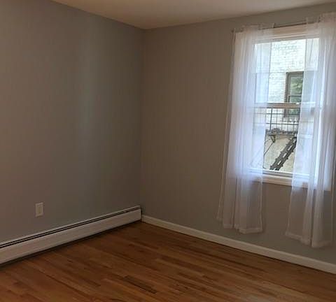 4th image of 22 Garrison Ave #4