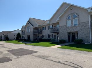 W1085 Lewis Ln #5, Ixonia, WI 53036