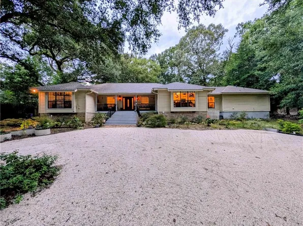 611 Sandpiper Ln, Daphne, AL 36526