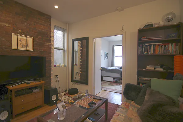 Rented by Compass | media 8