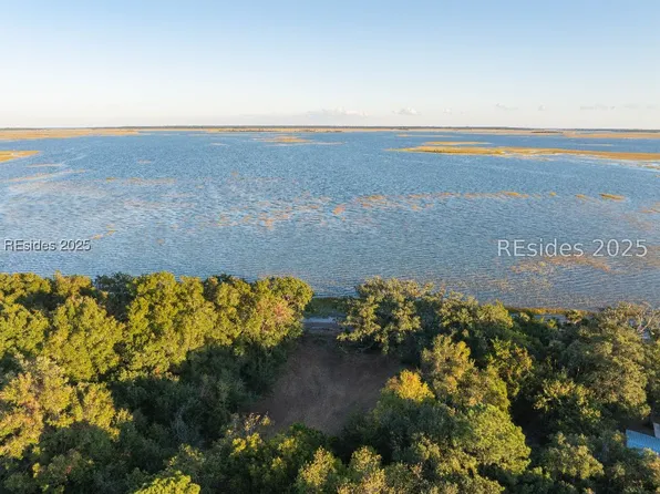 Rock Rd, Saint Helena Island, SC 29920