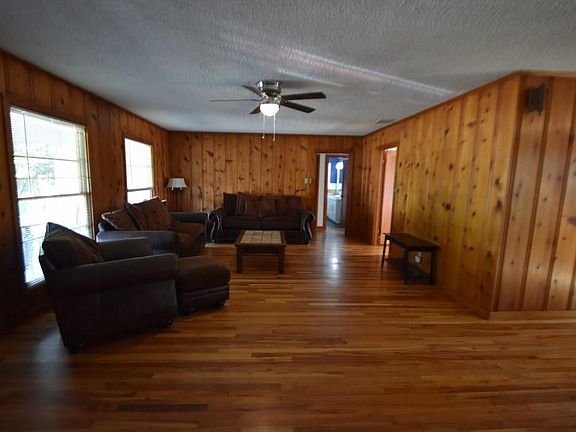 2nd image of 280 Orr St