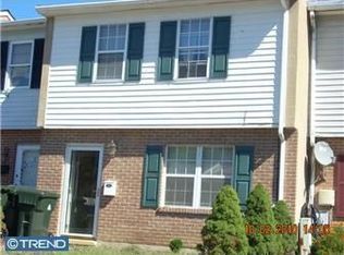 10 Dunsmore Rd, Newark, DE 19713