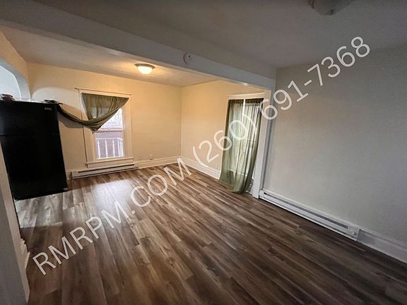 2nd image of 336 E Franklin St APT C