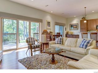 142 Geneva Cove Dr, Wright City, MO 63390