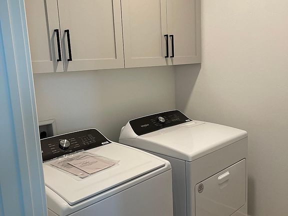 4th image of 2627 E Gray Birch Dr