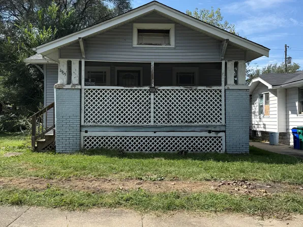 1905 N College St, Decatur, IL 62526