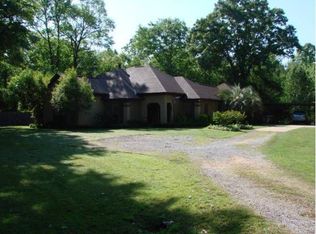 125 Greenfield Pl, Wetumpka, AL 36093