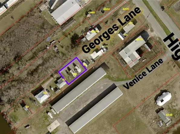 141 Georges Ln, Venice, LA 70091