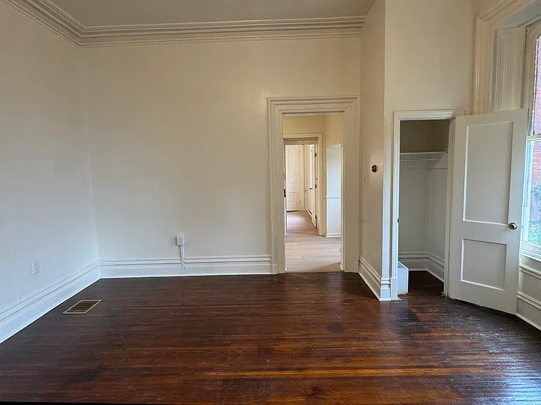 1010 Marne Ave #1 — Photo 5