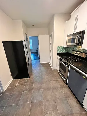 Rented by Space Real Estate | media 21