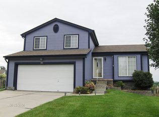 207 Charleston Dr #L, Papillion, NE 68133