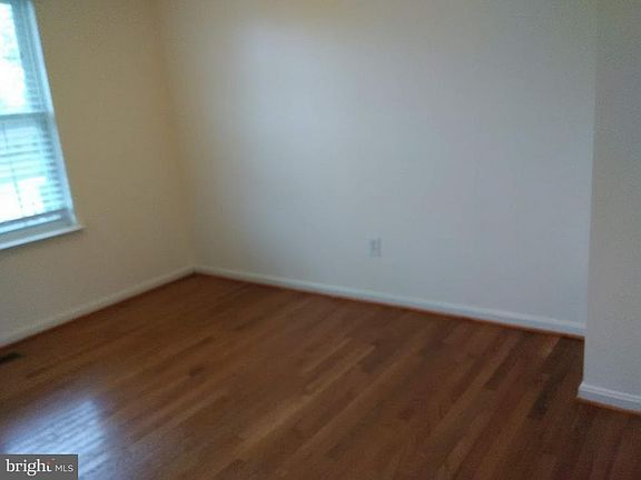 4th image of 7997 Stone Haven Dr