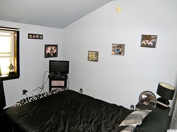 Home for Sale in Quincy, IL $69,900