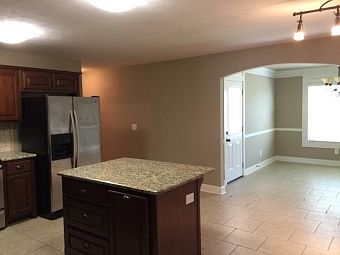 2nd image of 34 Cedarwood Ct