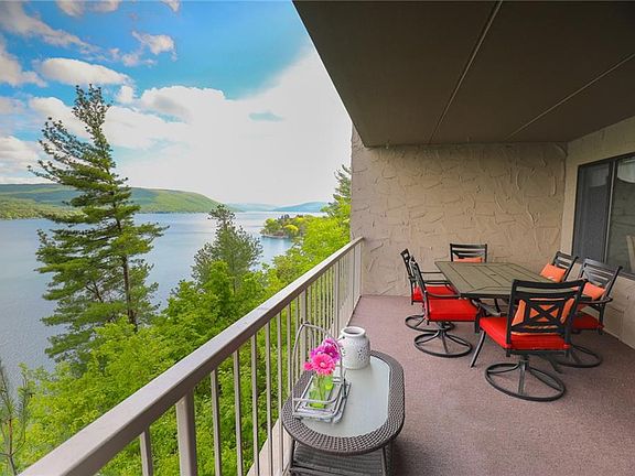 2nd image of 121 Cliffside Dr