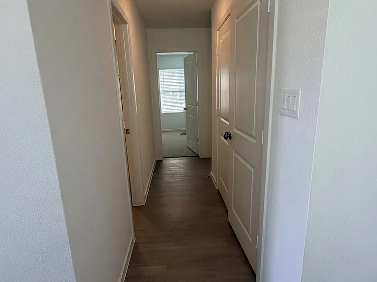 1832 Sanderling St — Photo 9