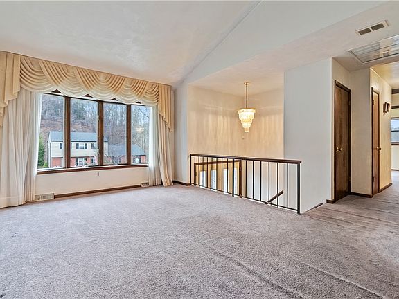 5th image of 1302 Rankin Rd