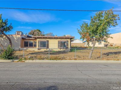 42721 45th St W, Lancaster, CA, 93536