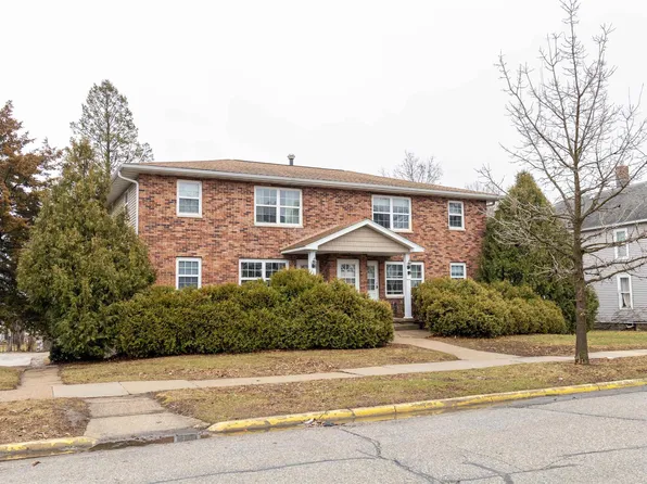 2500 Olive St, Cedar Falls, IA 50613