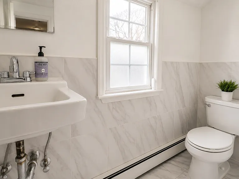 1 Eden Dr — Photo 11