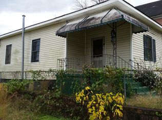 1409 Pine Ave, Anniston, AL 36201