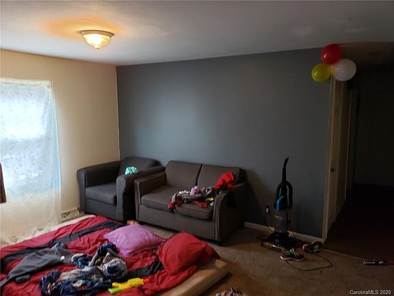 4th image of 295 Hatley Cir NE