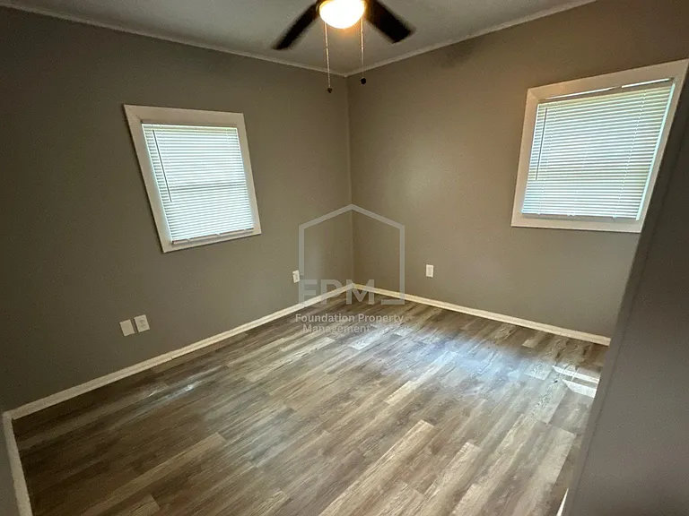 969 Joel Ave — Photo 13