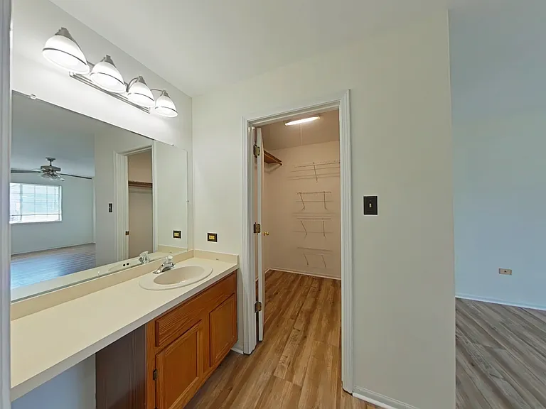 3524 Willowview Ct — Photo 9