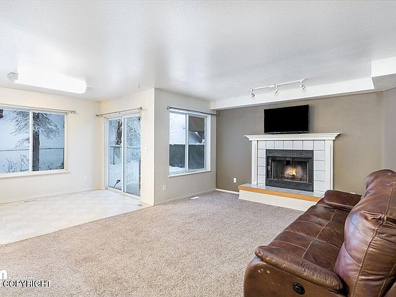 5th image of 17428 N Juanita Loop